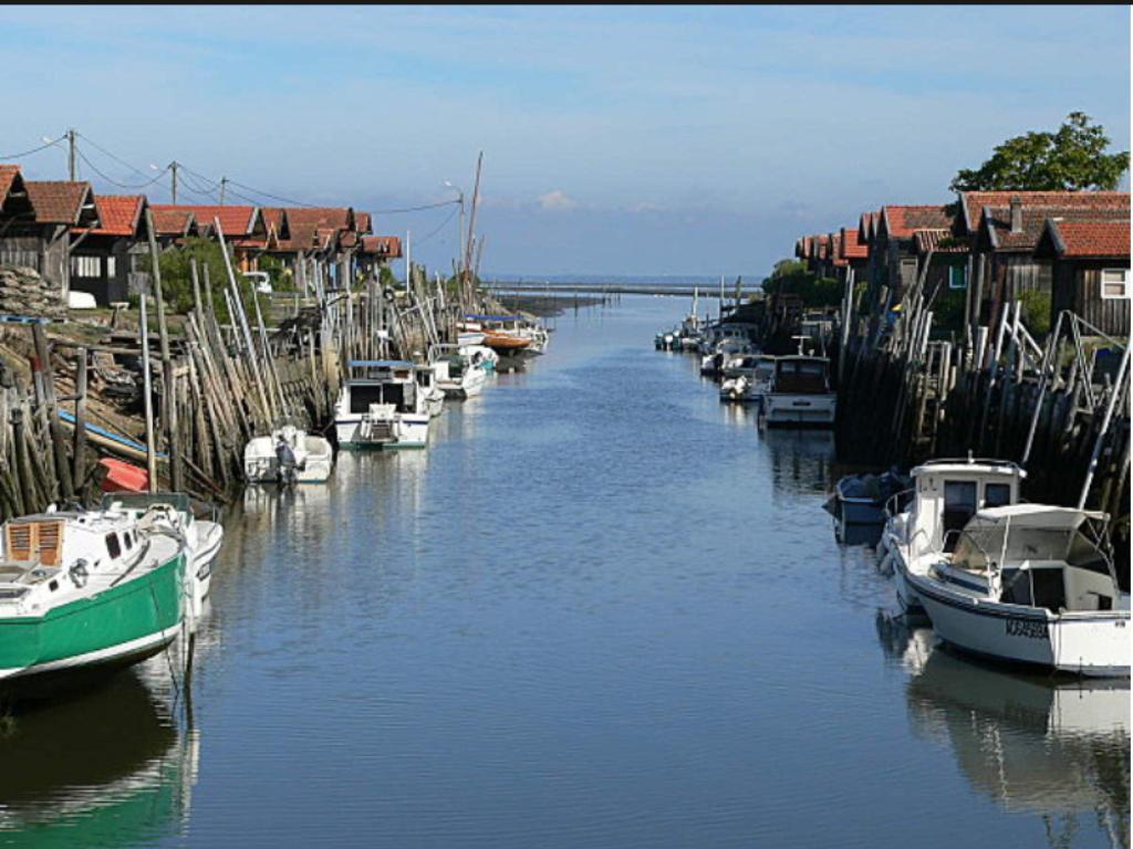 Charme & Confort- Les Cottages Du Bassin D'Arcachon- Petit-Dejeuner Sur Demande - Nuitee, Court Sejour, Semaine Gujan-Mestras Εξωτερικό φωτογραφία